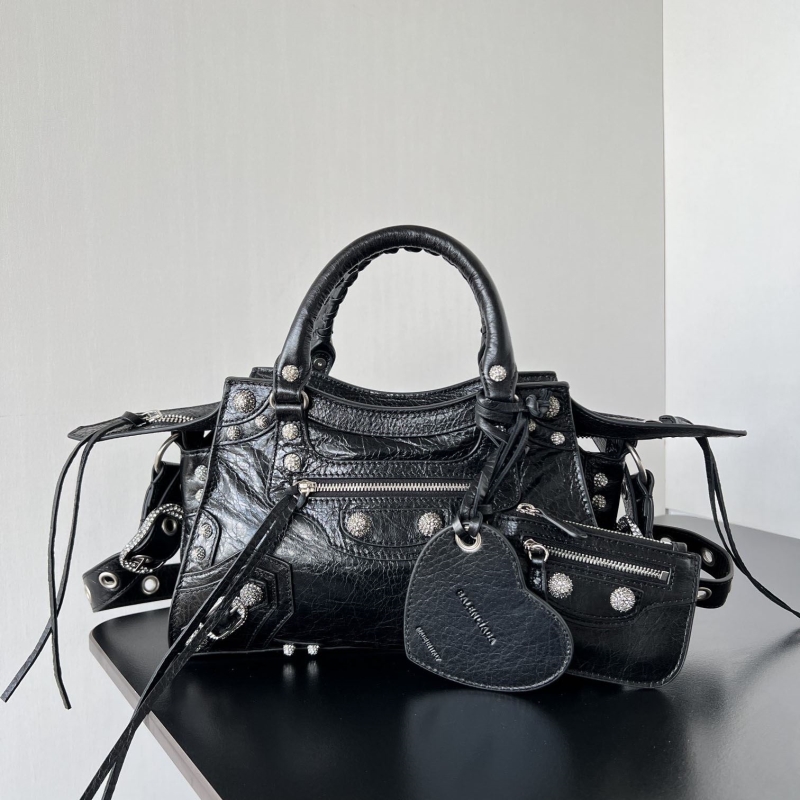Ba*len*cia*ga classic city bags
